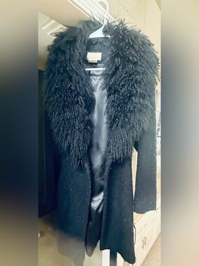 Vintage Chloé Black Belted Coat with Curly Fur Collar